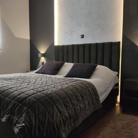 Avisi Home Trebinje Esterno foto