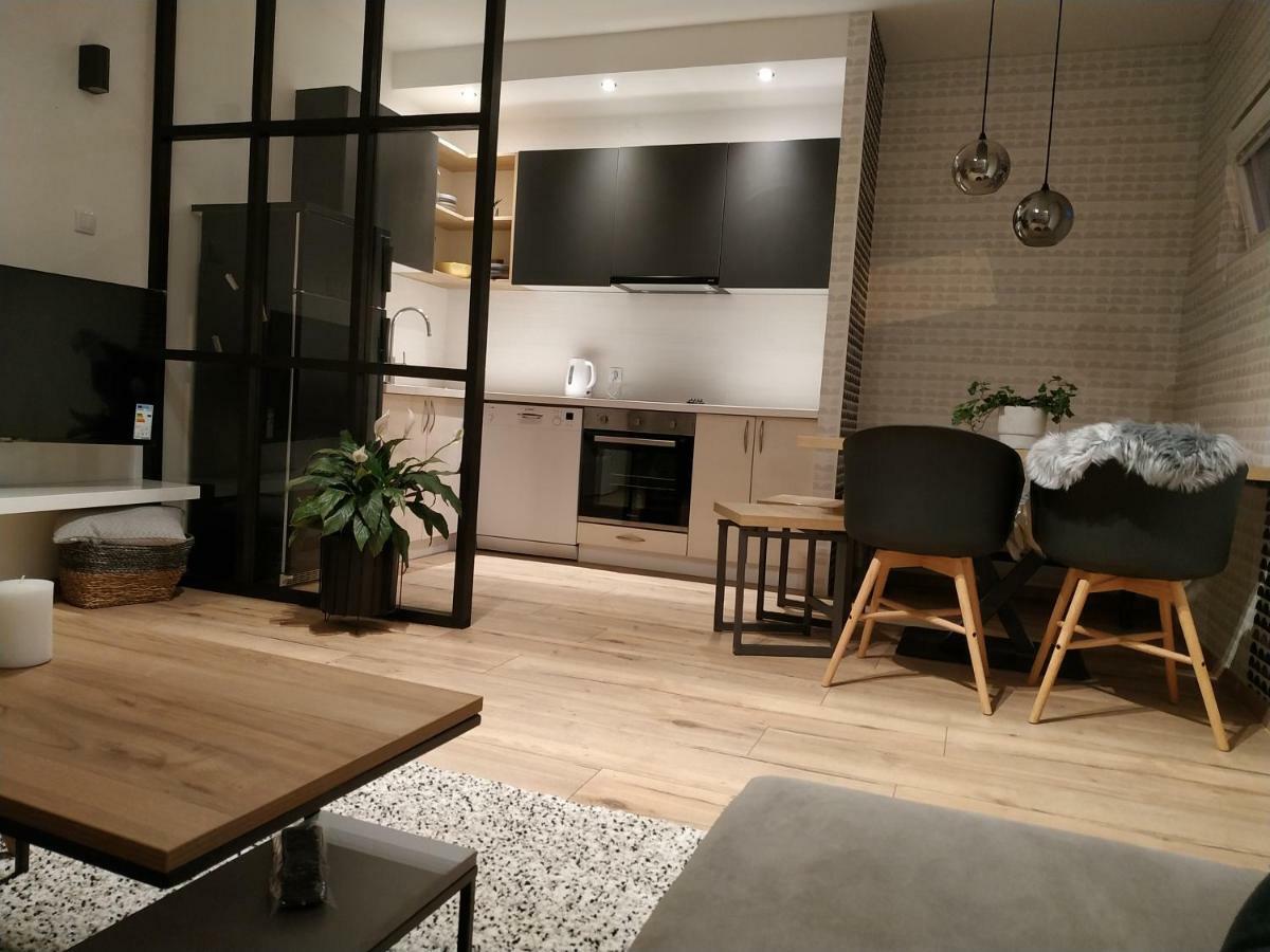 Avisi Home Trebinje Esterno foto
